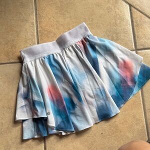 Lululemon Athletica Blue and Red Women's Mini Skirt